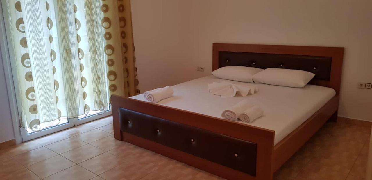 Stunning Sea View Apartments ซารานเดอ ภายนอก รูปภาพ