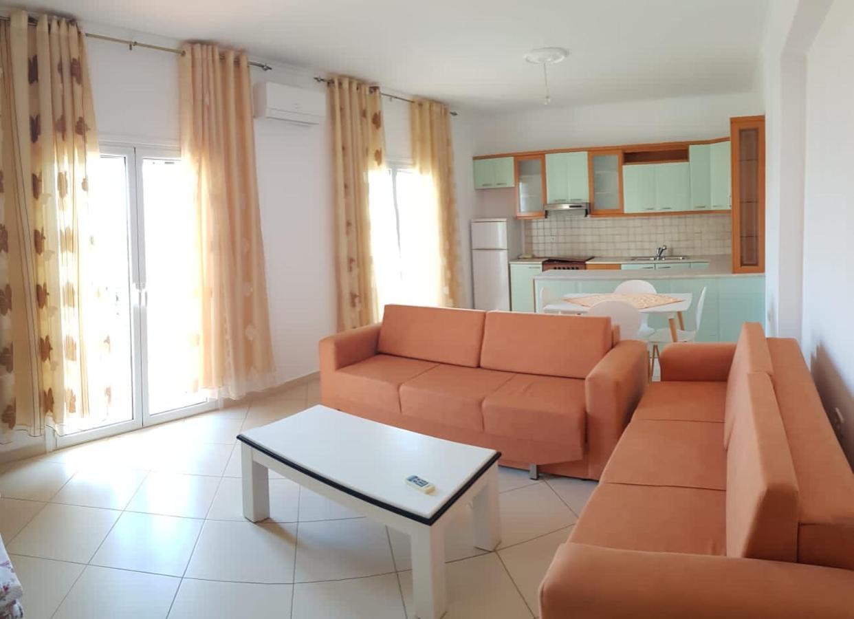Stunning Sea View Apartments ซารานเดอ ภายนอก รูปภาพ