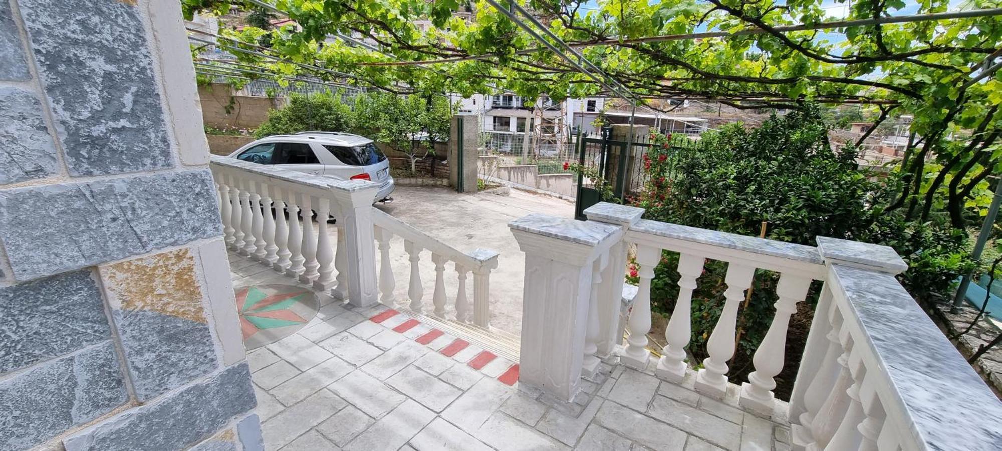 Stunning Sea View Apartments ซารานเดอ ภายนอก รูปภาพ